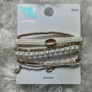 *NEW* Time and Tru Gold and White Bracelet Set